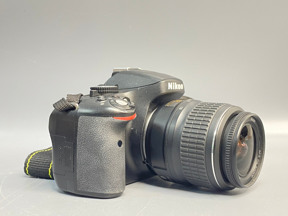 Nikon D5100 Kit 18-55mm