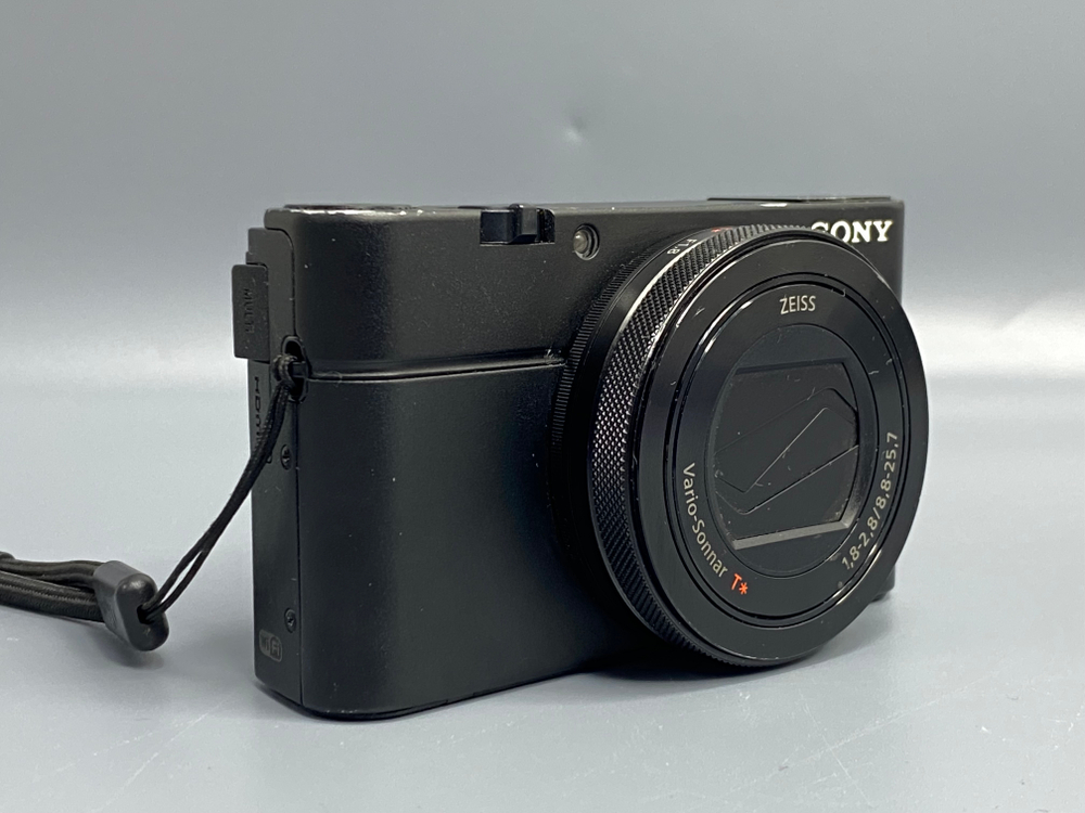 Sony RX100 IV кольцо туго ходит