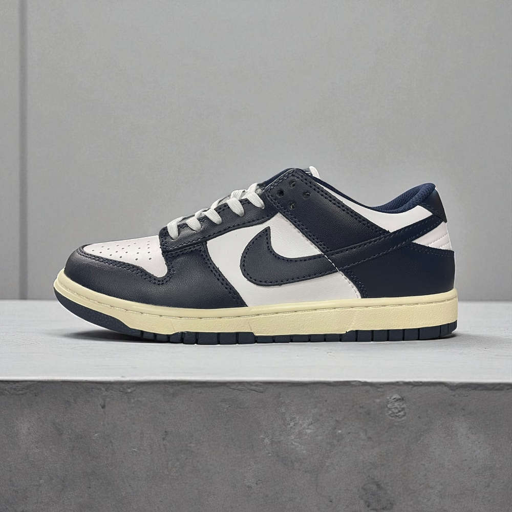 Nike SB Dunk Low • Blue White