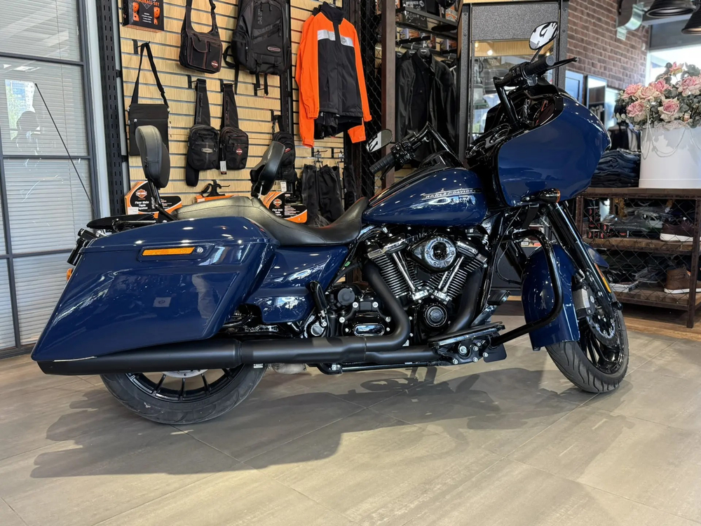 Harley-Davidson Road Glide Special 114