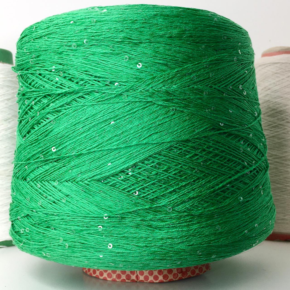 PAILLUX - D&C yarns; 96% хлопок, 4% прозрачные пайетки; 560м/100гр; цвет: нить - зеленая трава, пайетки - прозрачные MPK
