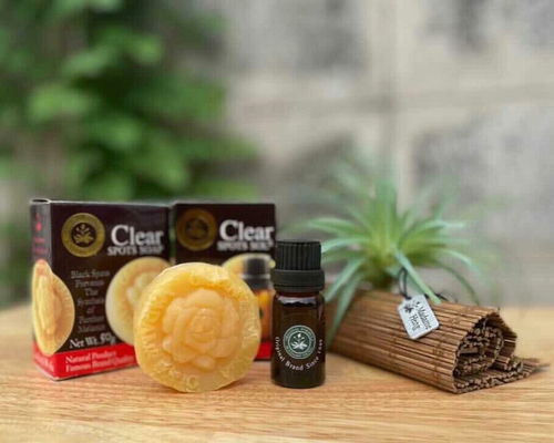 Мыло для лица с арбутином от пигментных пятен Clear Spots Soap Madame Heng