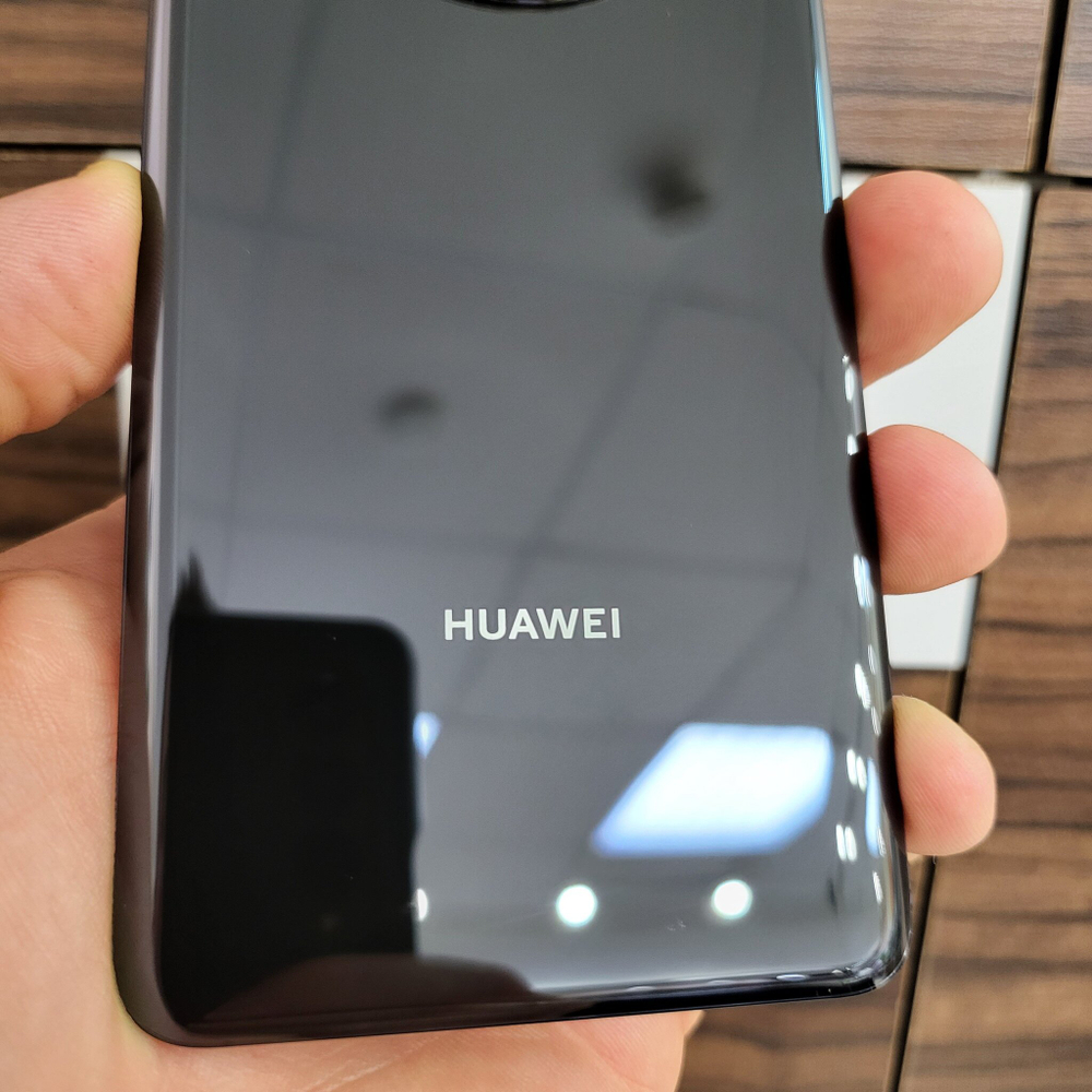 Крышка для Huawei Mate 50 Pro оригинальная (заднее стекло) цвет: чёрный