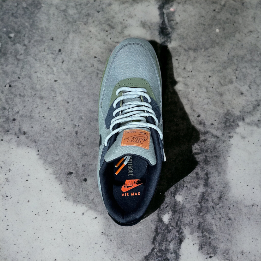 Nike Air Max 90 • Army Green