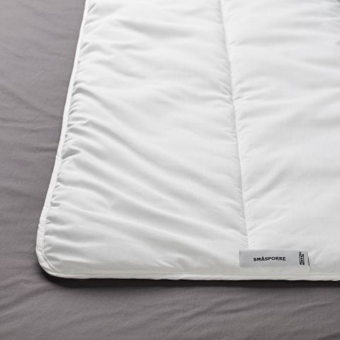 Евро одеяло IKEA SMASPORRE (СМОСПОРРЕ), Стеганое, Летнее, Белый, 220x240 см