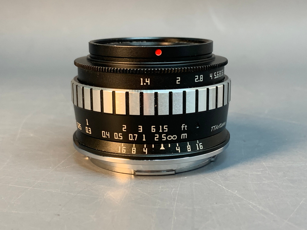 TTartisan 23mm f/1.4
