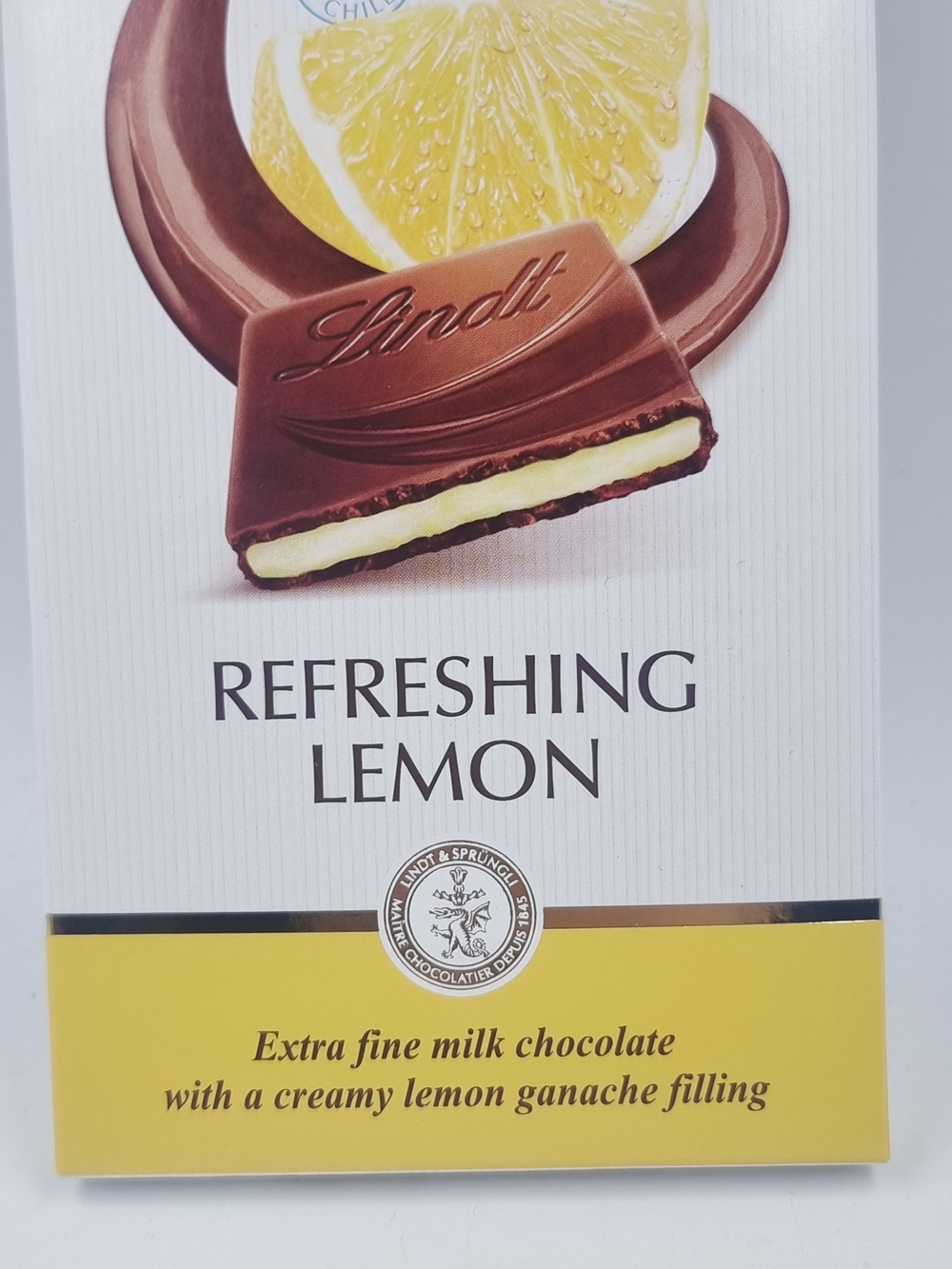 Шоколад молочный Lindt Creation с начинкой Лимонный сорбет, 150 г (Франция)
