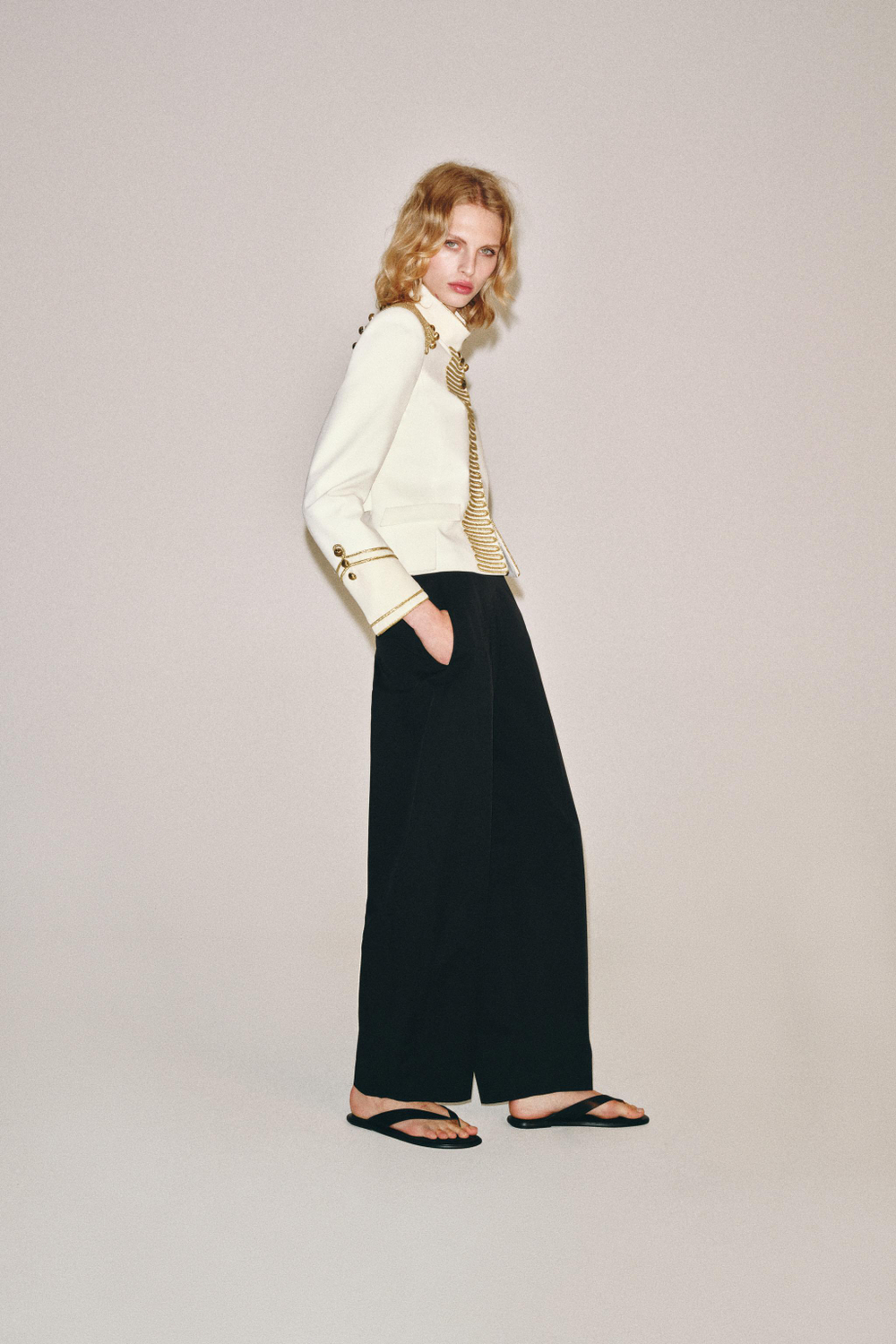 ZARA КУРТКА С ЗАСТЕЖКАМИ-КЛЕВАНТ — ZW COLLECTION, ЭКРЮ