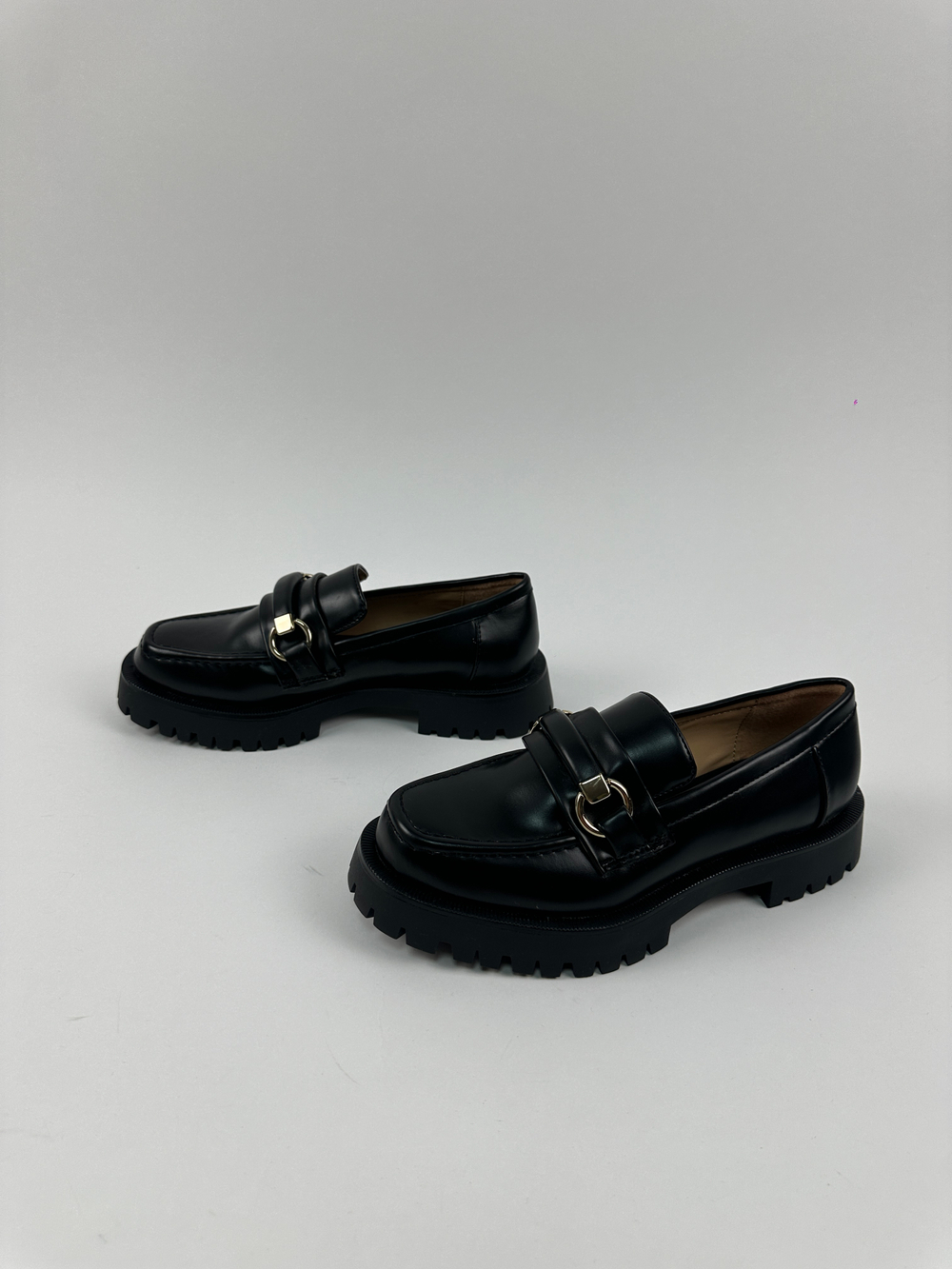 Лоферы Zara