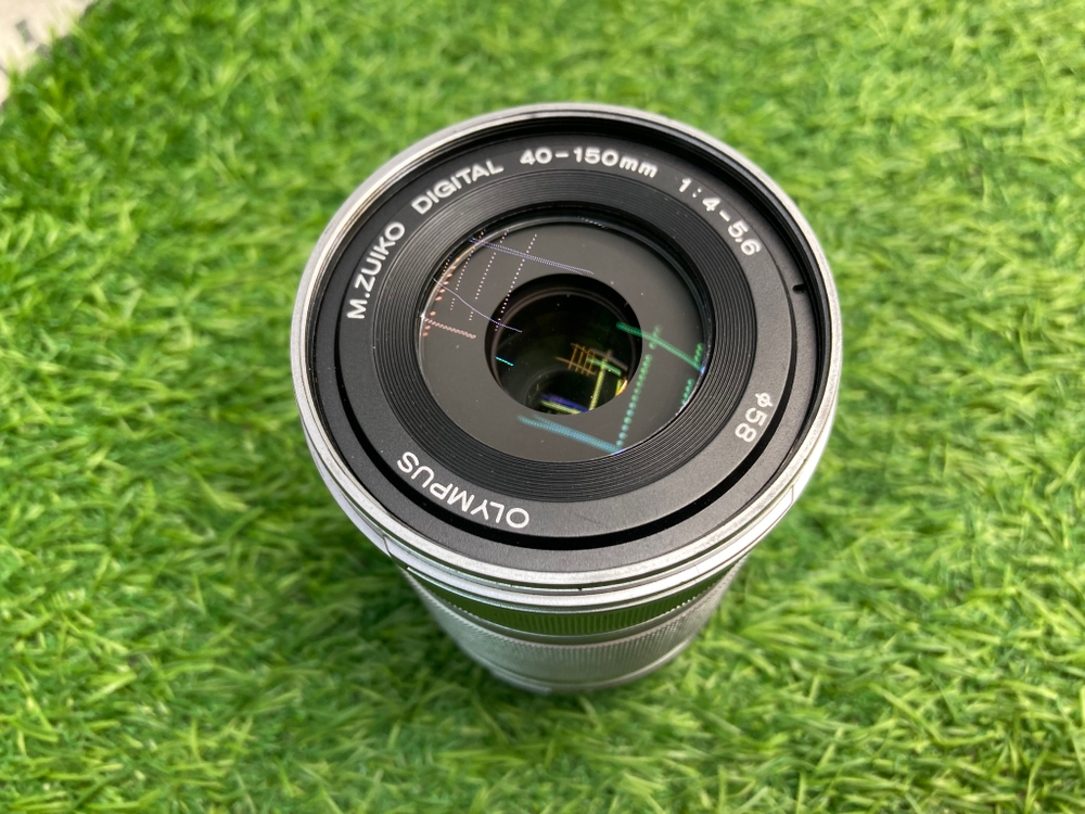 Olympus ED 40-150mm 4.0-5.6 R Micro 4/3/
