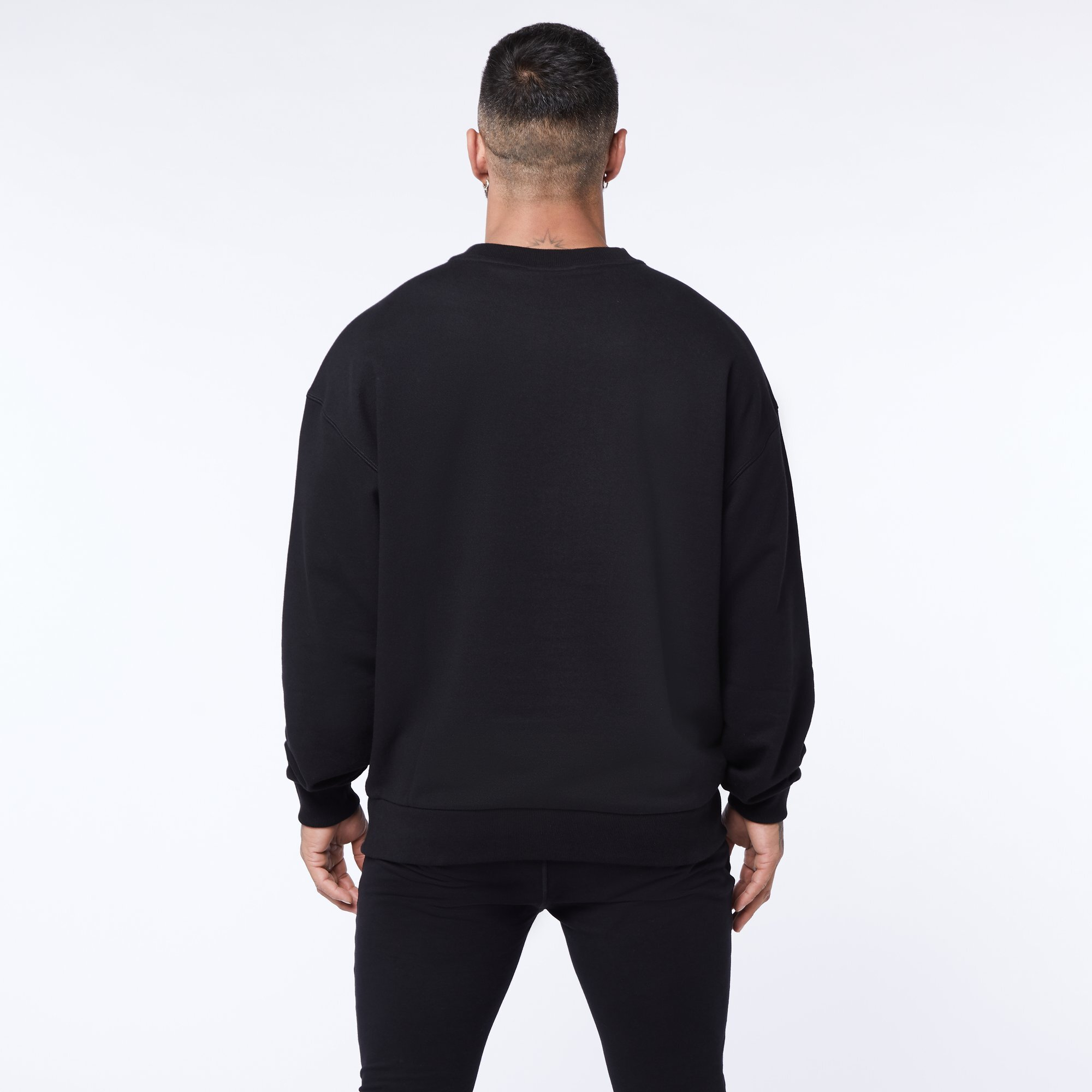 Толстовка VANQUISH CORE Sweater Black