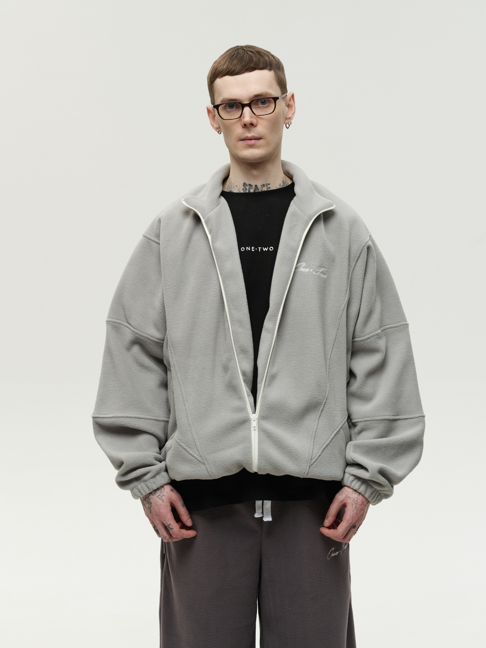 Zip-Up Sweatshirt Grey