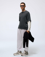 Мужская футболка с контрастными двойными рукавами - BERSHKA