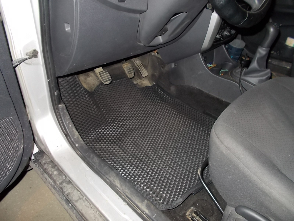 Автоковрики для Nissan Almera, G15 (2012--2018)