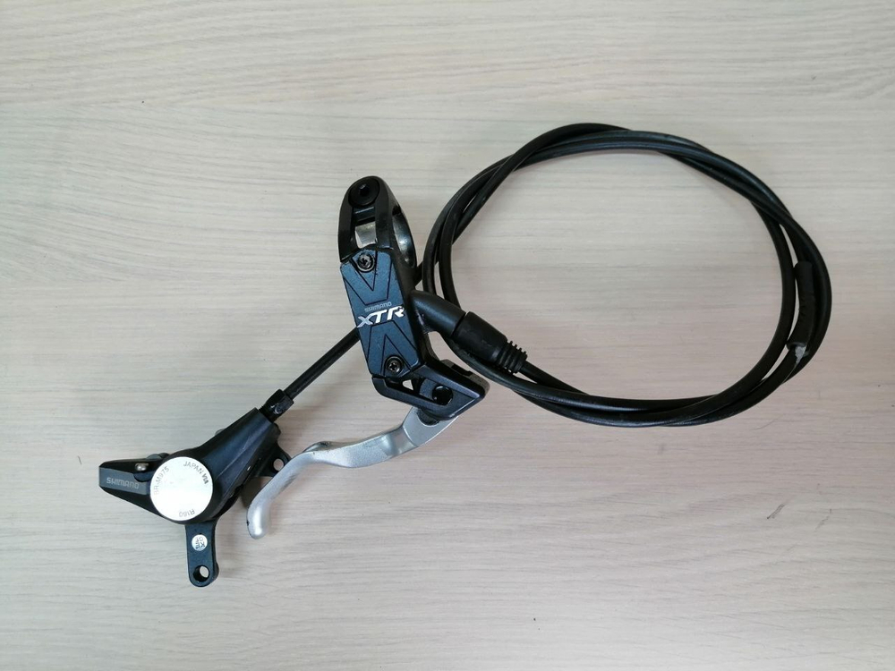 Тормоз для велосипеда Shimano Deore XTR BL-M975-A (задний)