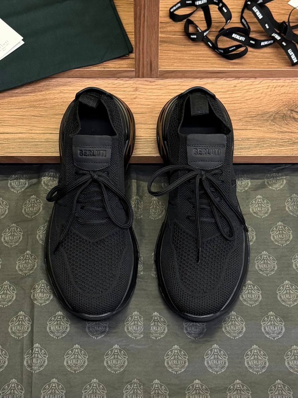 Кроссовки Berluti Shadow