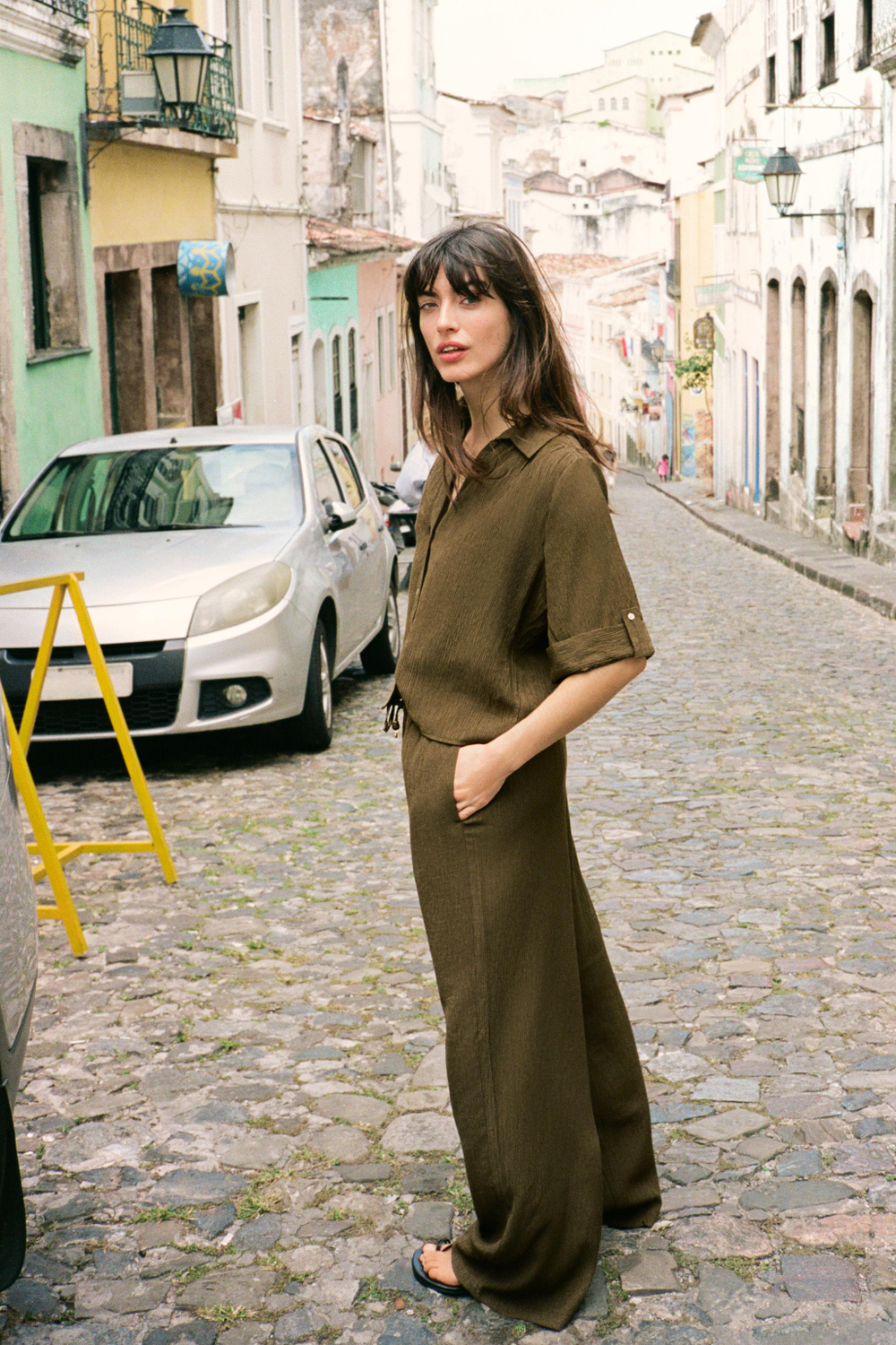 СВОБОДНЫЕ БРЮКИ ПРЯМОГО КРОЯ — ZARA