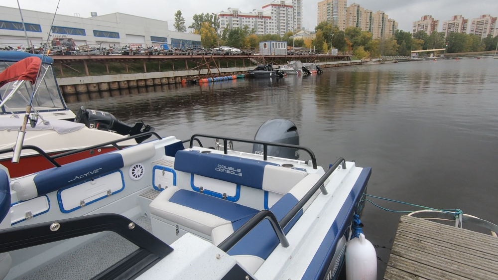 Алюминиевая лодка BERKUT Active DC
