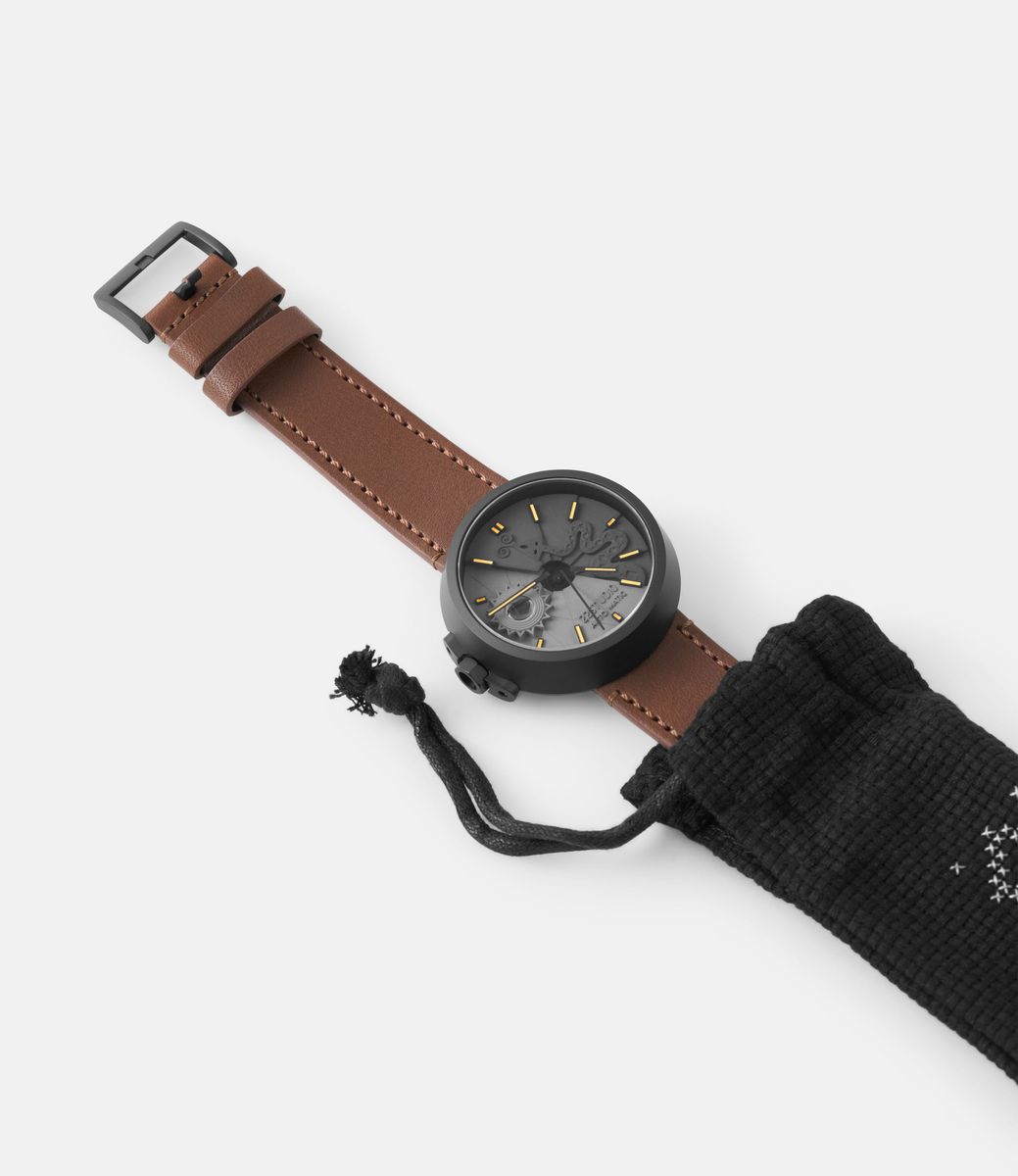 22studio Limited Snake Edition Night — часы с бетонным циферблатом 45 мм
