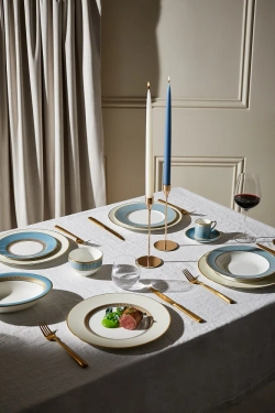 Wedgwood Обеденная тарелка Helia 27,3 см EAN 701587471602