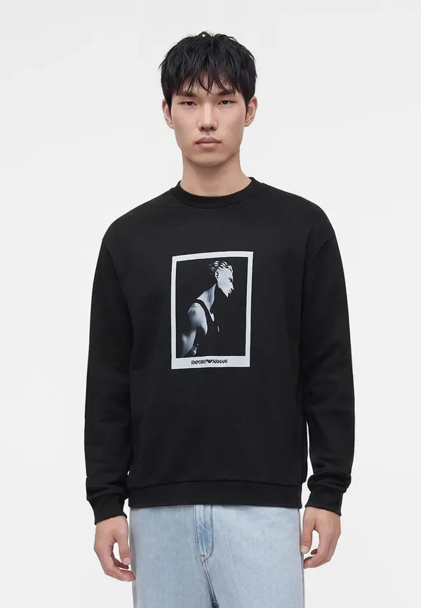 Толстовка мужская EMPORIO ARMANI