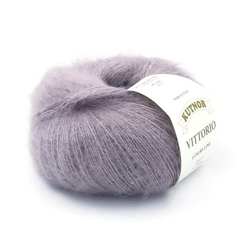 Пряжа Vittorio 25г, 200м, 70%супер кид мохер, 30%шёлк (цена за 1шт.)