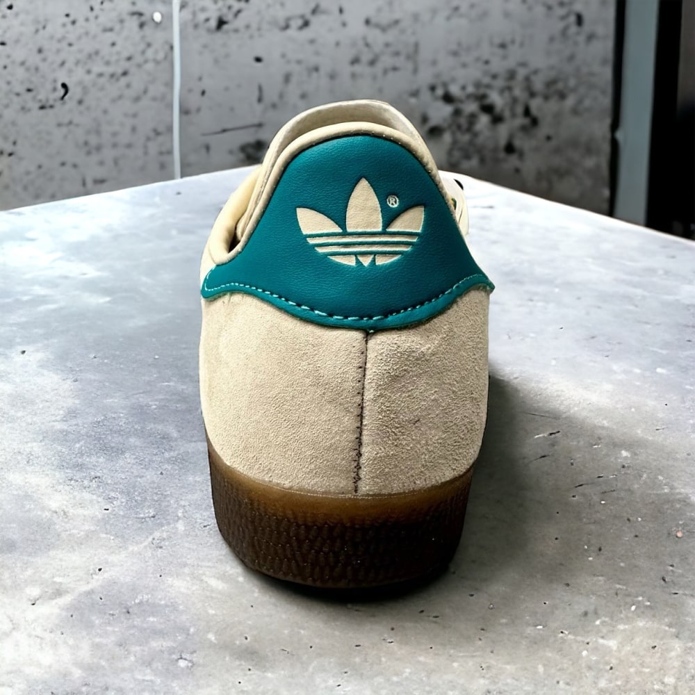 Adidas Gazelle • Gray Ocean