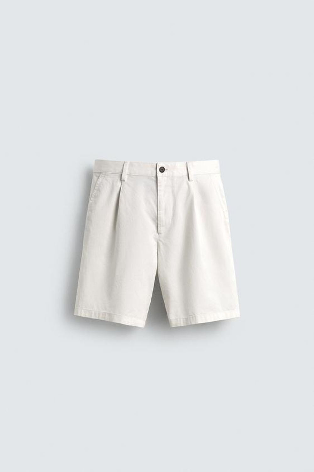 ZARA ШОРТЫ REGULAR FIT СО СКЛАДКАМИ, ЖЕЛТОВАТО-БЕЛЫЙ
