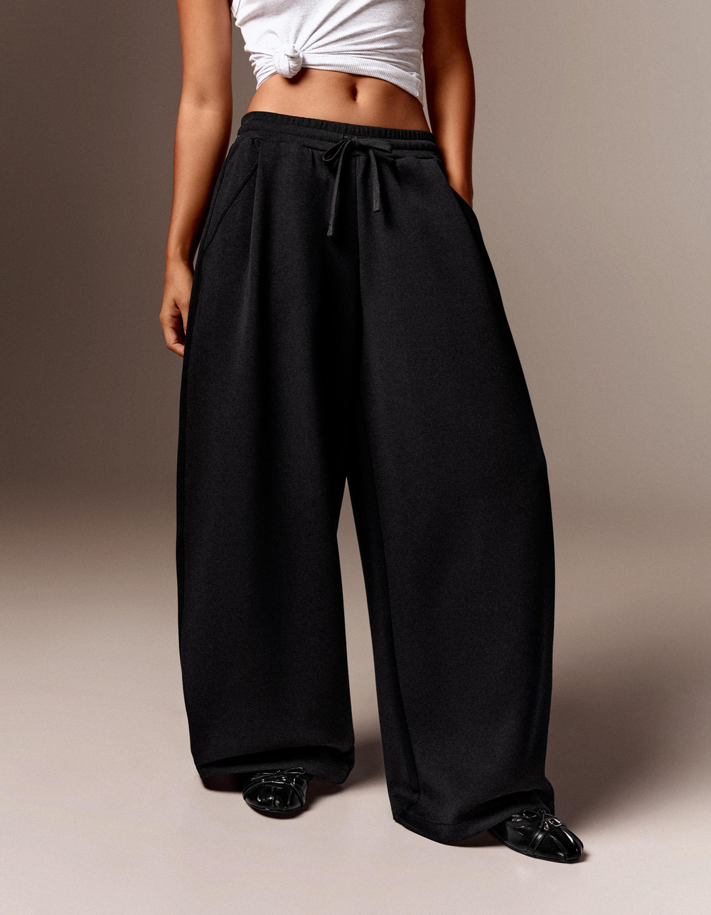 Женские брюки barrel - BERSHKA