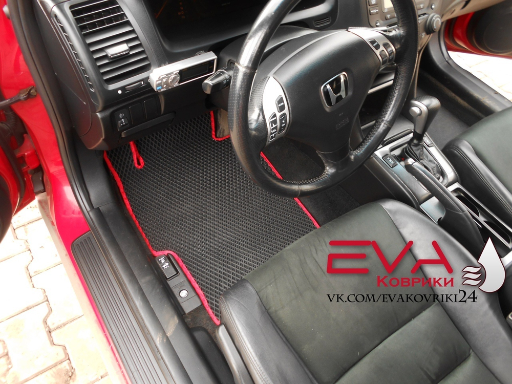 Honda Accord 7 поколение CL (01.2003 - 11.2008) седан, левый руль
