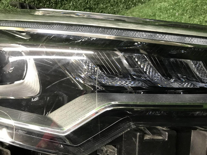 Фара правая Hongqi HS5 (2019-н.в.) LED