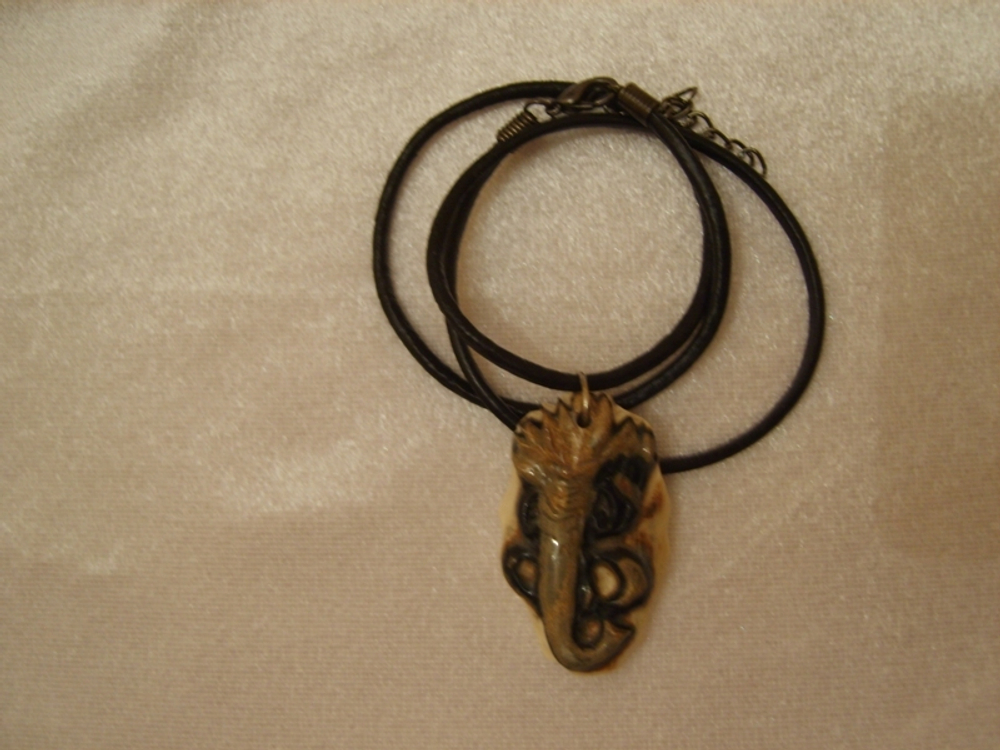 Подвеска "Мамонт" (suspension from mammоth tusk)