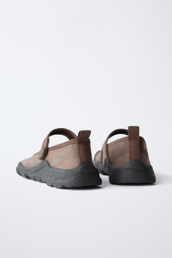 ZARA СПОРТИВНЫЕ БАЛЕТКИ BAREFOOT, КОРИЧНЕВЫЙ