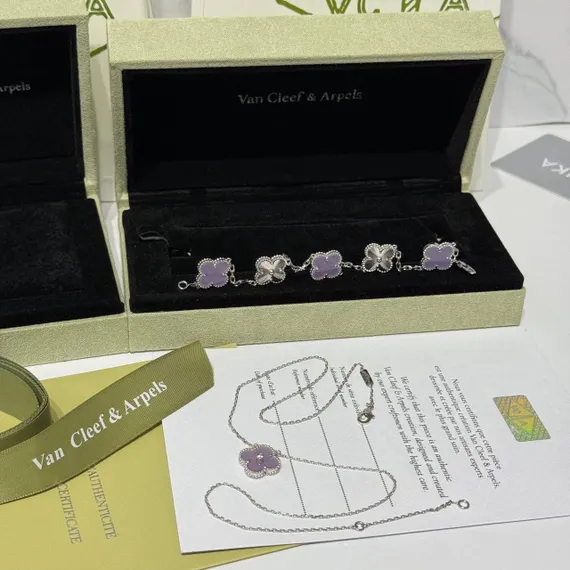 Подвеска Van Cleef & Arpels Alhambra