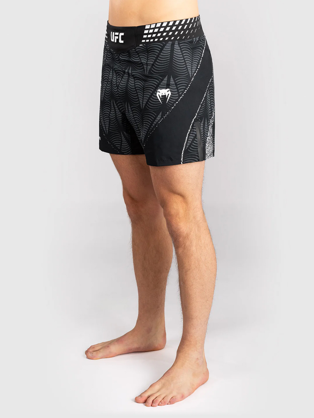 Шорты ММА Venum UFC Zenith Fight Night Short style Black/White