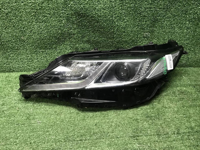 Фара левая Toyota Camry xv70 (2017-н.в.) LED