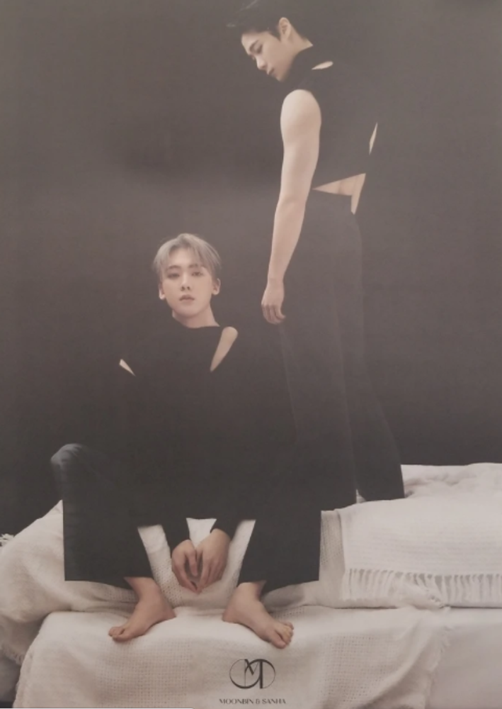Официальный постер MOONBIN & SANHA - IN-OUT (Fade out ver.) Официальный постер MOONBIN & SANHA - IN-OUT (Fade out ver.)