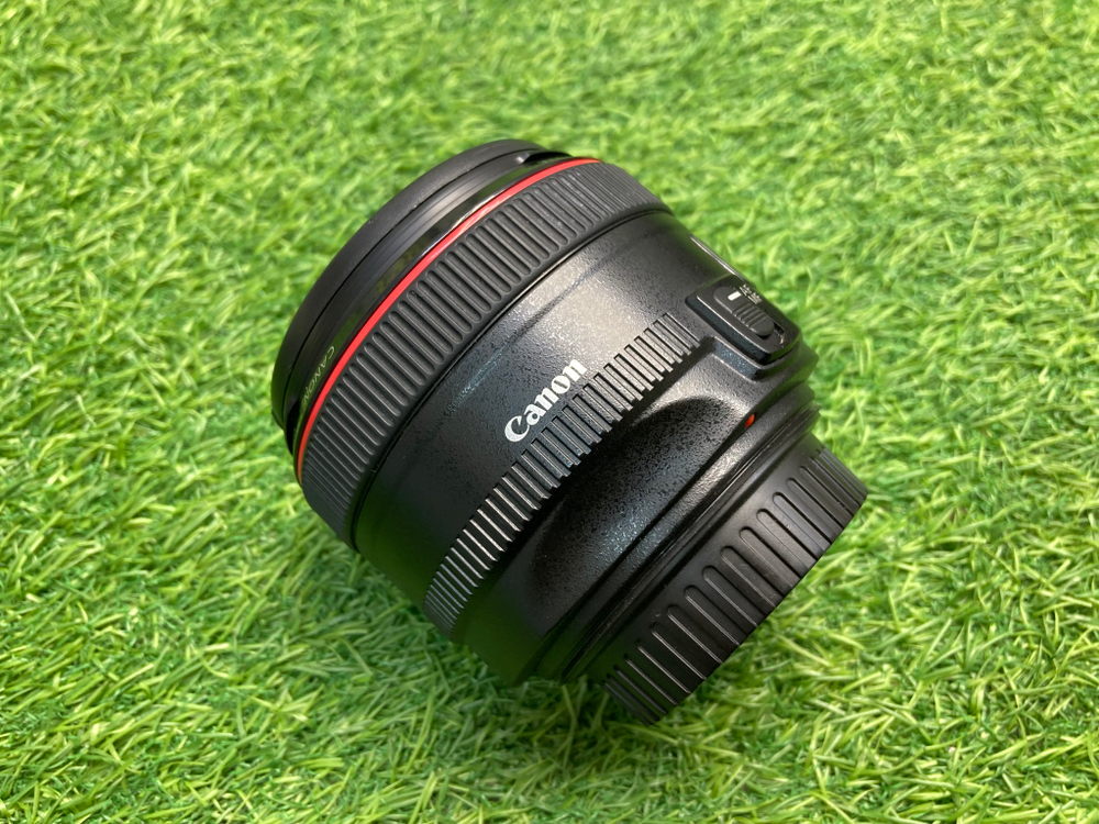 Canon 50mm 1.2L USM