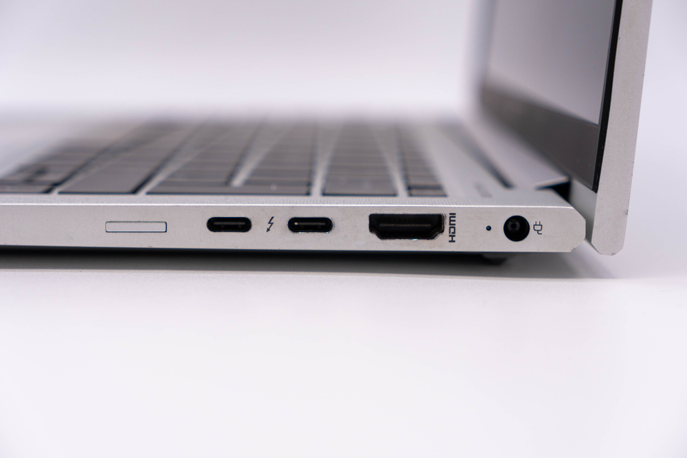 Ноутбук HP EliteBook 830 G8 ( i7-1185G7 )