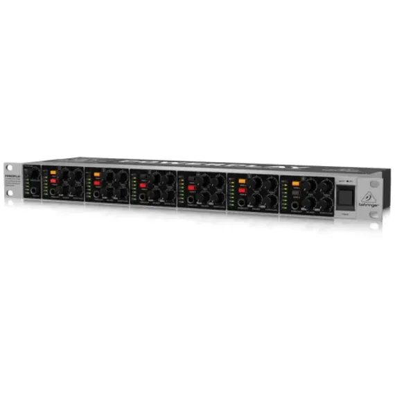 Behringer HA6000 - 6-ти канальный усилитель для наушников