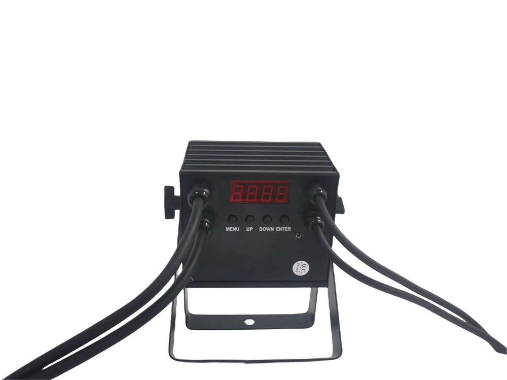 COB PAR - Компактный светодиодный PAR-прожектор WW+CW с углом 60°