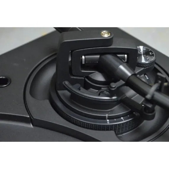 Technics SL-1210MK7EE Black