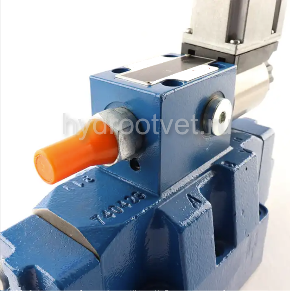 3DREME10P-6X/200YG24K31/A1V - Пропорциональный трехлинейный редукционный клапан со встроенным усилителем (OBE) и предохранительным клапаном, Ду10, давление регулировки до 200 бар, уплотнение V = FKM, сигнал управления A1 = 0–10 В