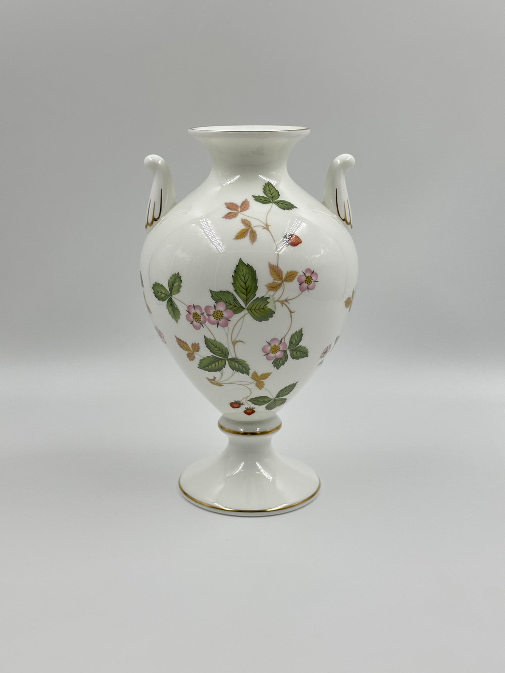 Ваза 21см Wedgwood, Wild Strawberry