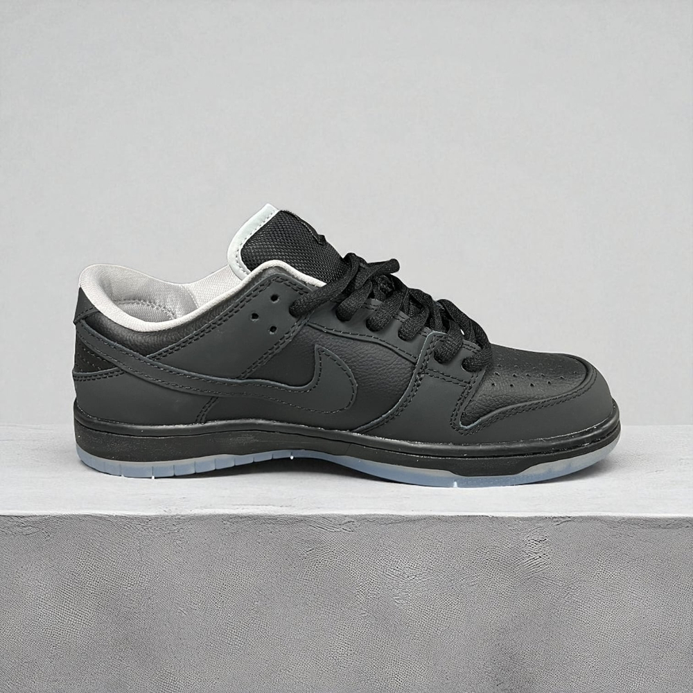 Nike SB Dunk Low • Total Black Atlas