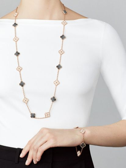 Колье Van Cleef & Arpels Vintage Alhambra 20 Motifs из розового золота с бриллиантами и перламутром