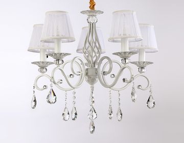 Подвесная люстра с абажурами и хрусталем 5*Е14 TR4547/5 WH/SL белый/серебро Traditional Ambrella