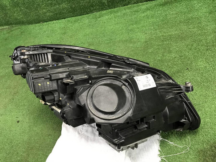 Фара левая Mercedes E W212 (2013-2016) LED В сборе