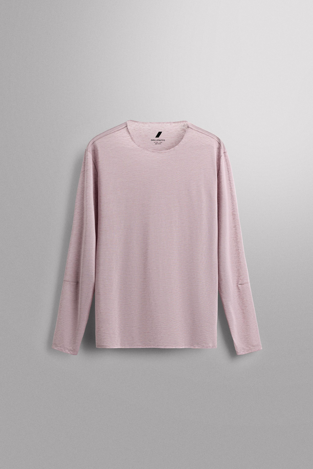 ЛЕГКАЯ ФУТБОЛКА ДЛЯ БЕГА ИЗ РЕЛЬЕФНОЙ ТКАНИ — ZARA · 4387/300
