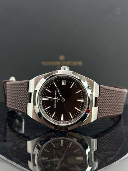 Часы Vacheron Constantin Overseas